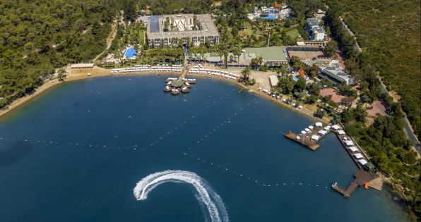 GREEN BAY RESORT & SPA