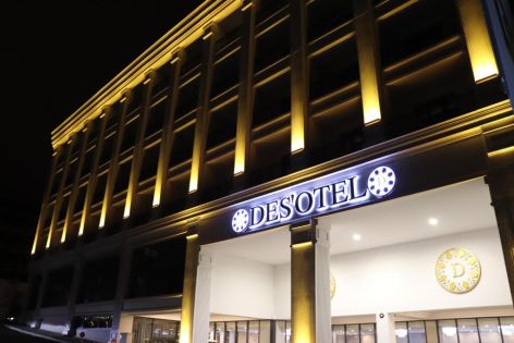 DES HOTEL
