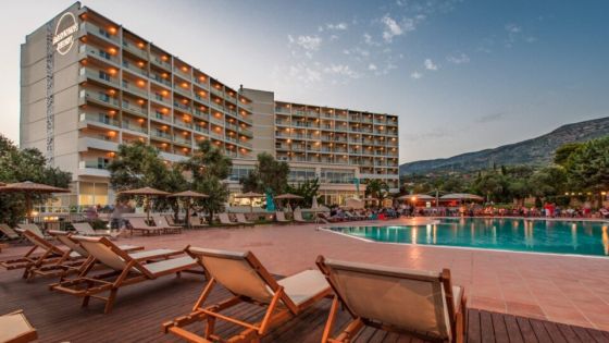 Evia Riviera Resort (ex. Amarynthos Resort)