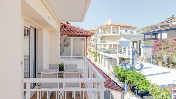 Kentro Luxury Suites