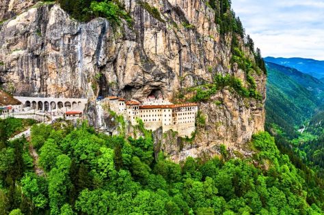 Мистичната Черноморска Турция – от Самсун до Трабзон и манастира Сюмела