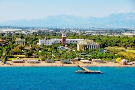 Venezia Palace Deluxe Hotel