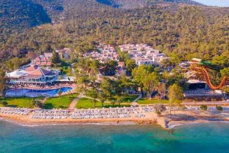 Long Beach Club Nature