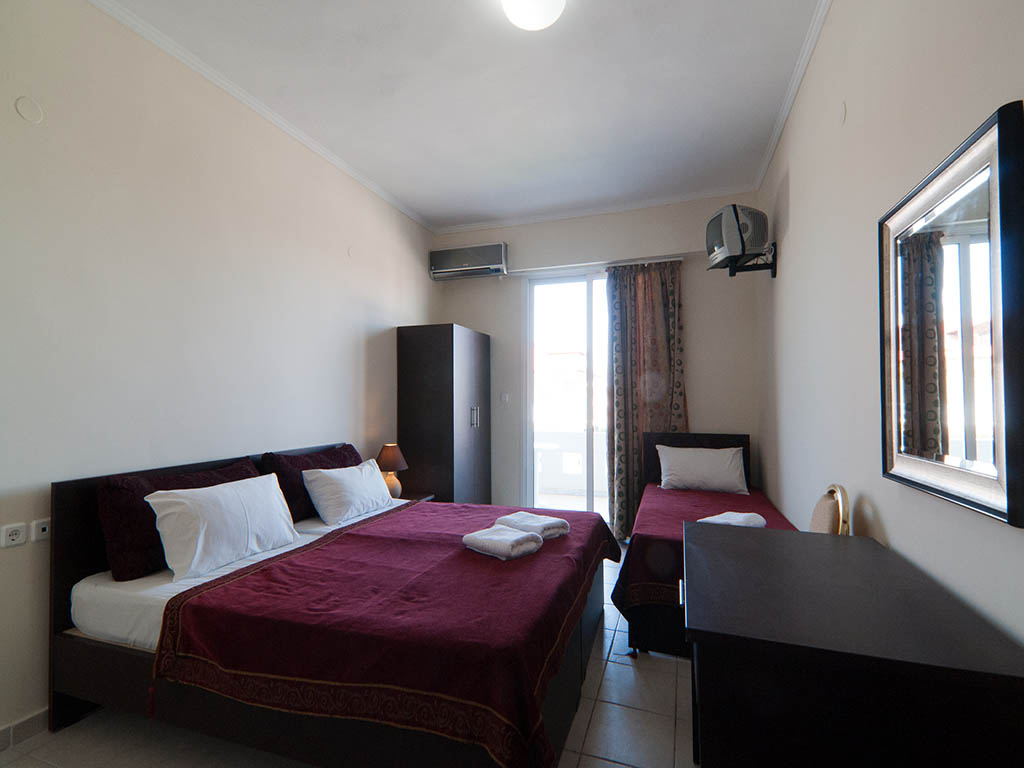 Yakinthos - на 500 м от Паралия Катерини