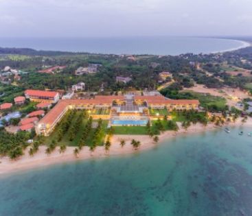 AMAYA BEACH PASSIKUDAH.