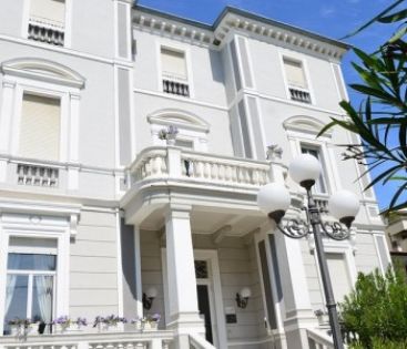 HOTEL ESEDRA